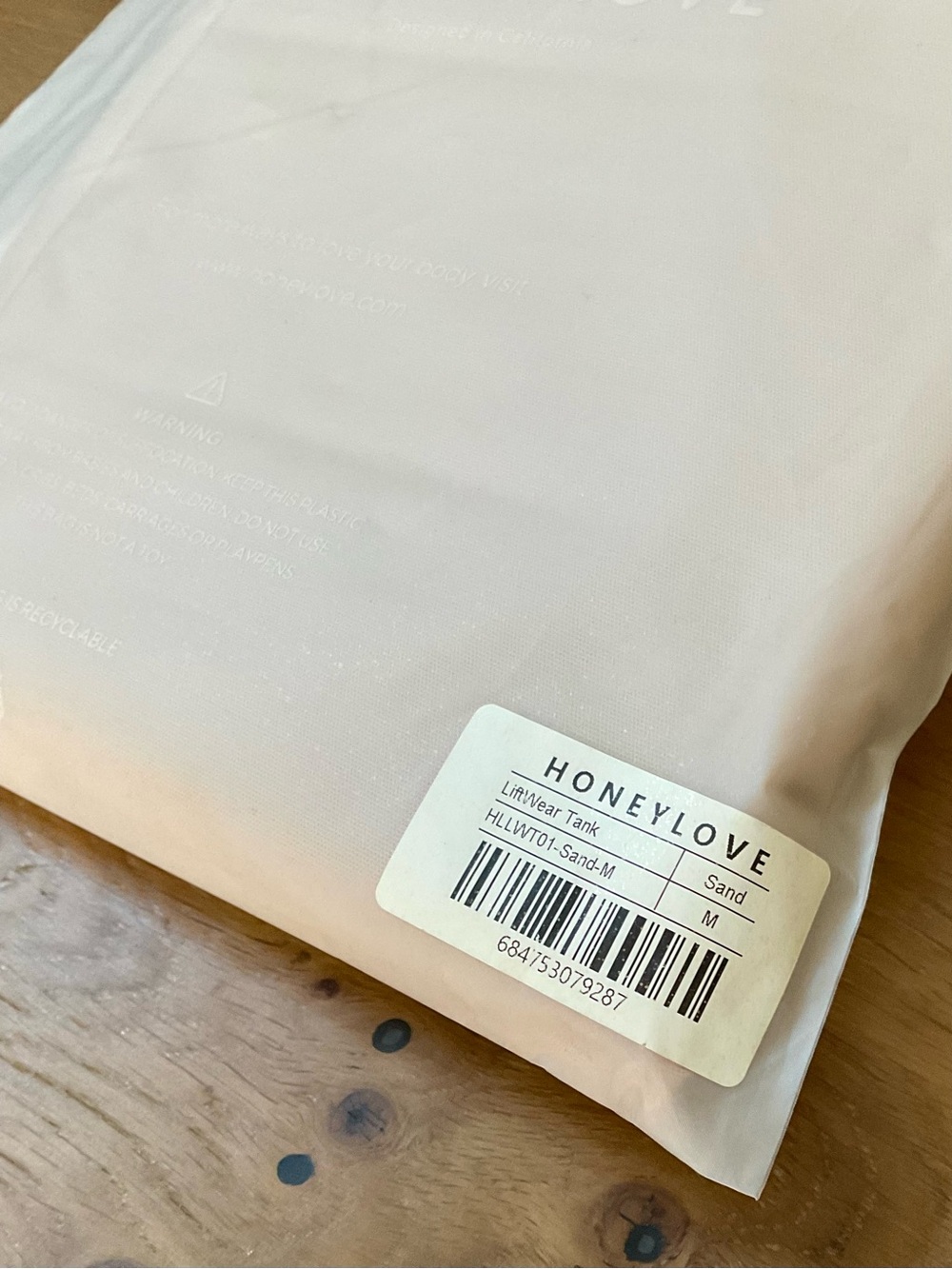 NWT Honeylove LiftWear Smoothing Tank Built-In Bra Shapewear Beige Snatched Med - Picture 16 of 16
